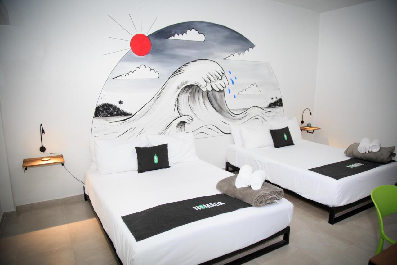 Nomada Beach Hostel- Isla Verde Сан-Хуан Экстерьер фото
