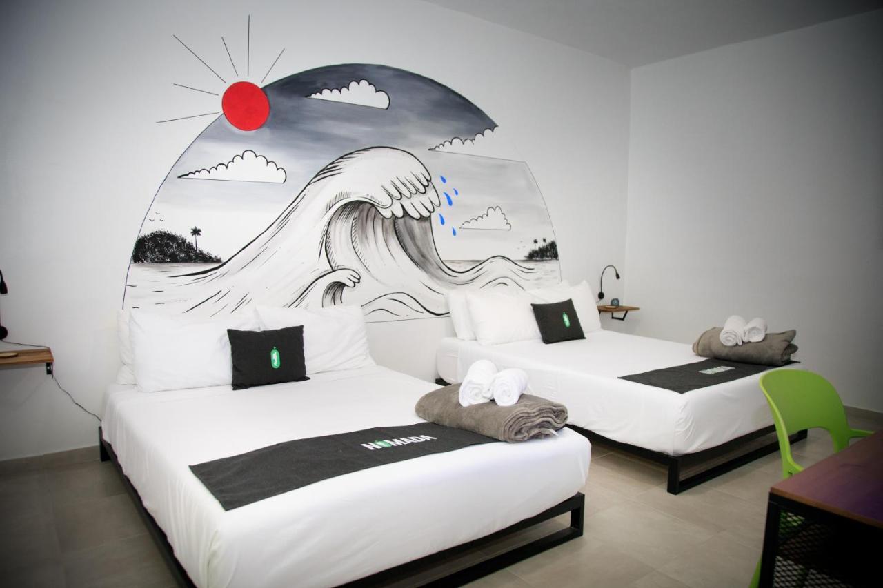 Nomada Beach Hostel- Isla Verde Сан-Хуан Экстерьер фото